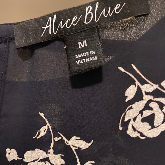 Black Floral Watch - Picture 3 of 3